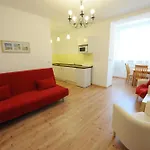 Toldi Lägenhet *